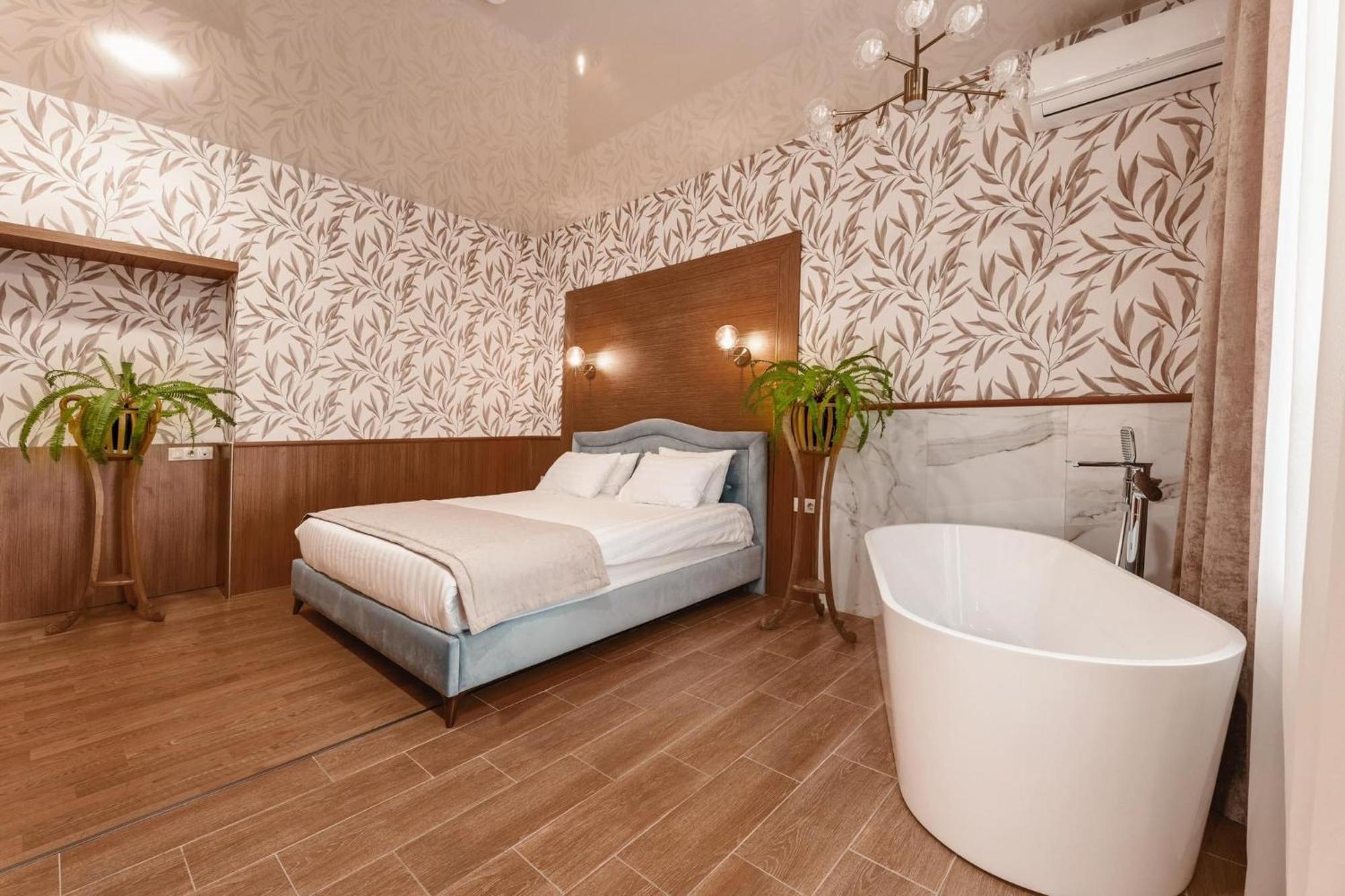 Park Hotel Tskaltubo - Balneo Resort Buitenkant foto